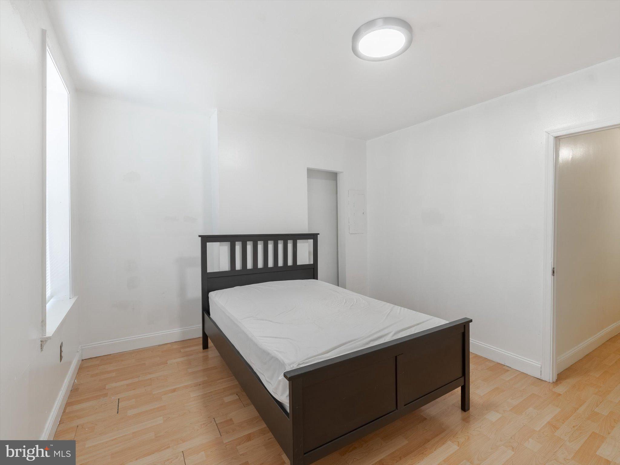 PHILADELPHIA (SOUTH) - Residential