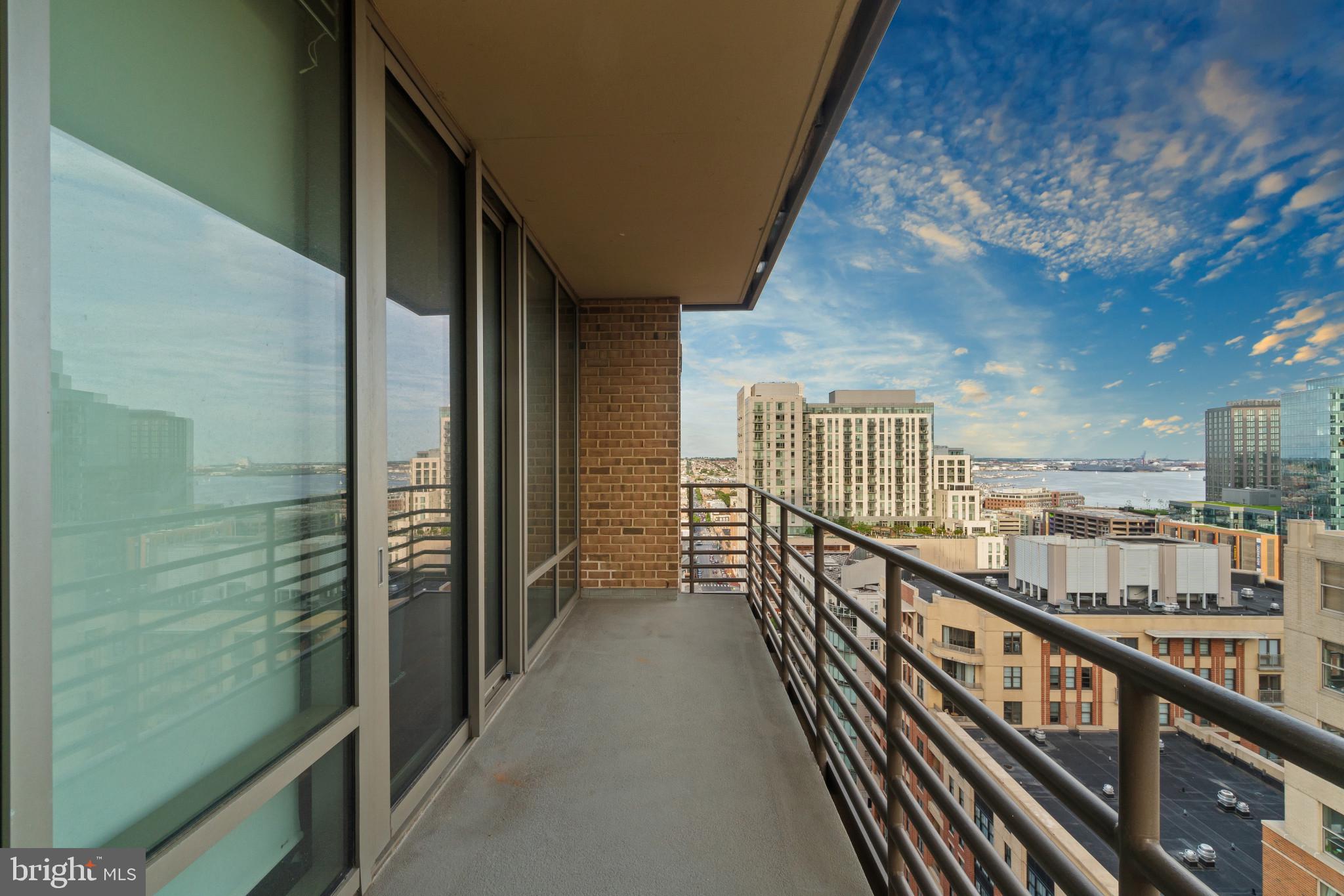 HARBOR EAST - Residential