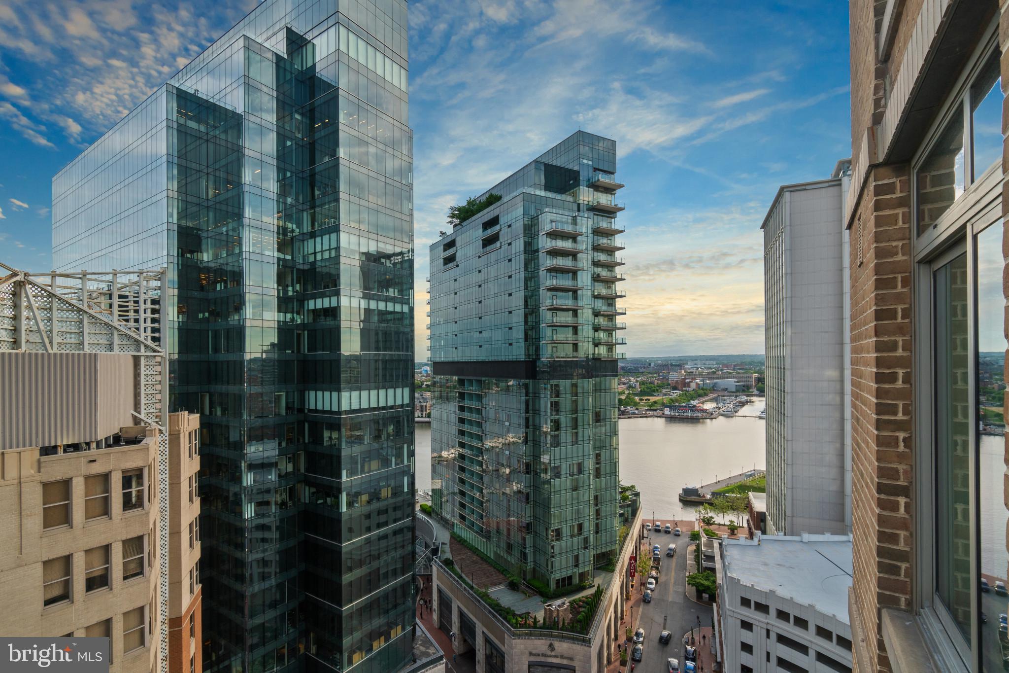 HARBOR EAST - Residential