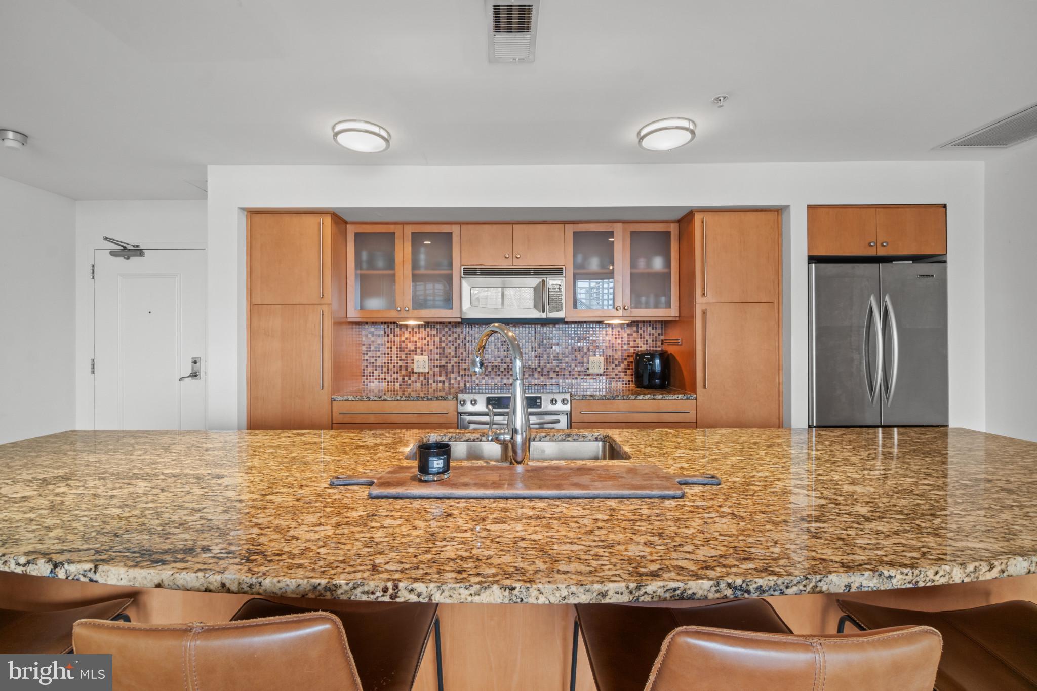 HARBOR EAST - Residential