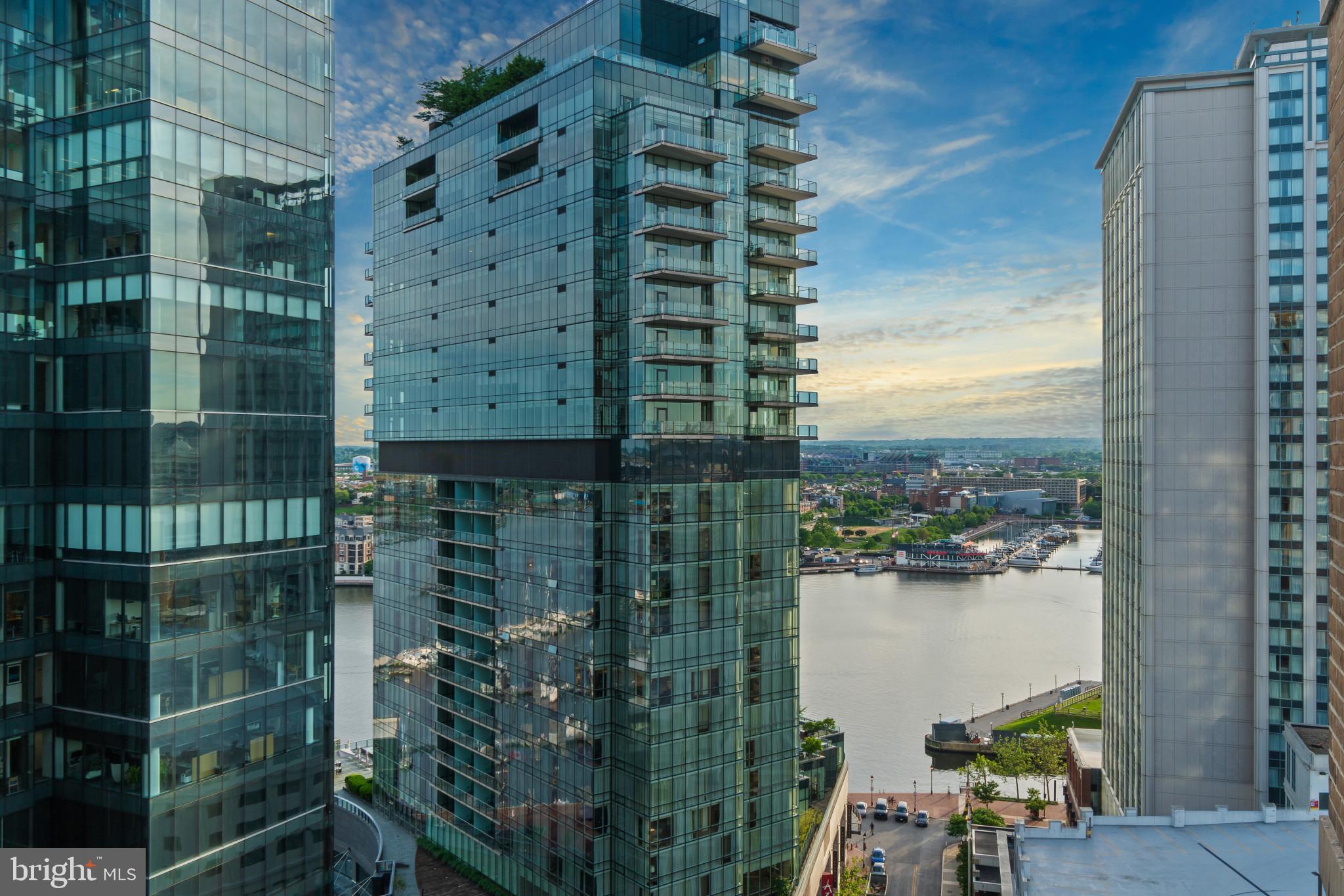 HARBOR EAST - Residential