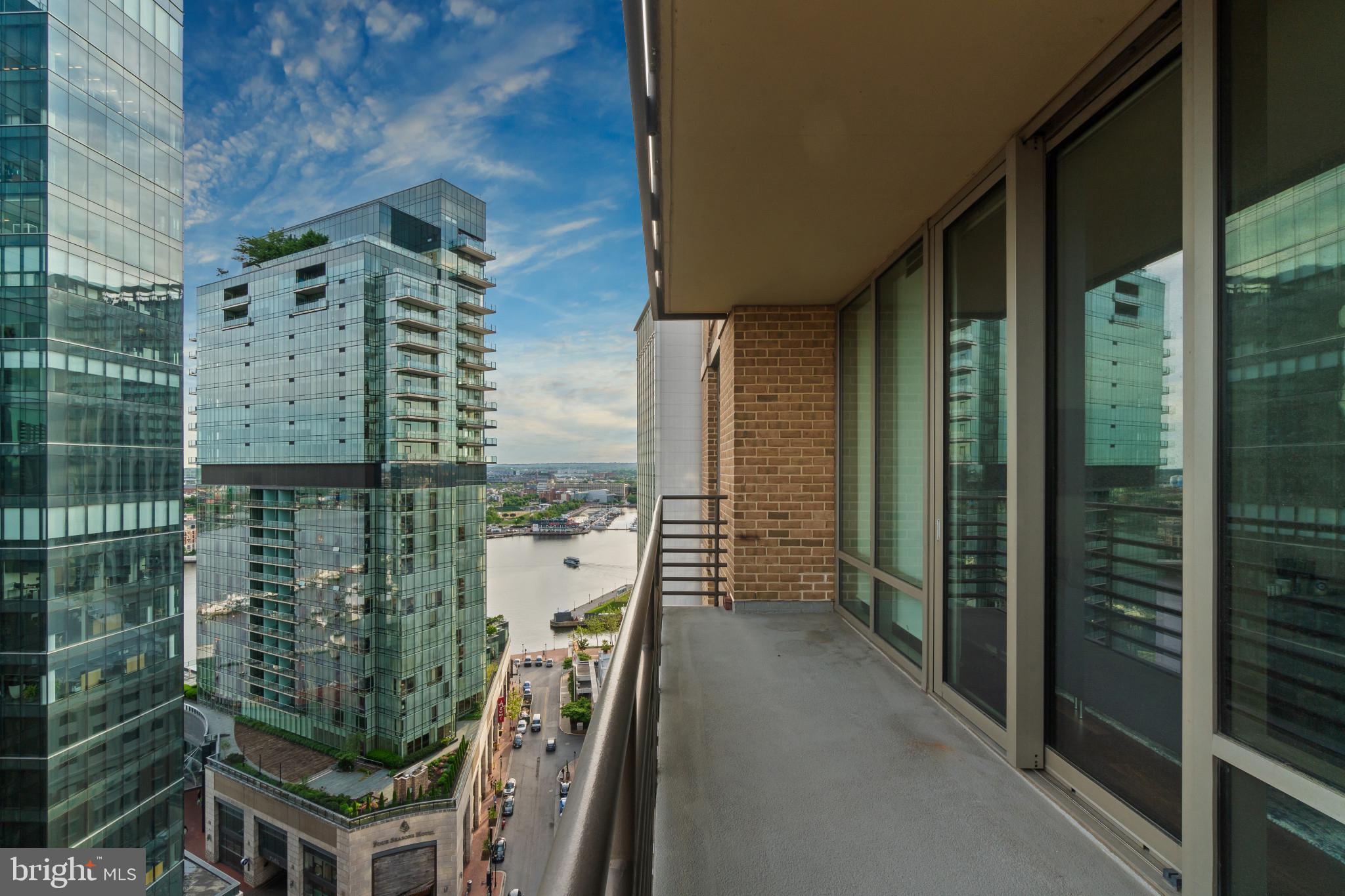 HARBOR EAST - Residential
