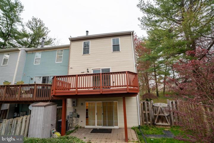 HOMELAND VILLAGE - Residential Lease