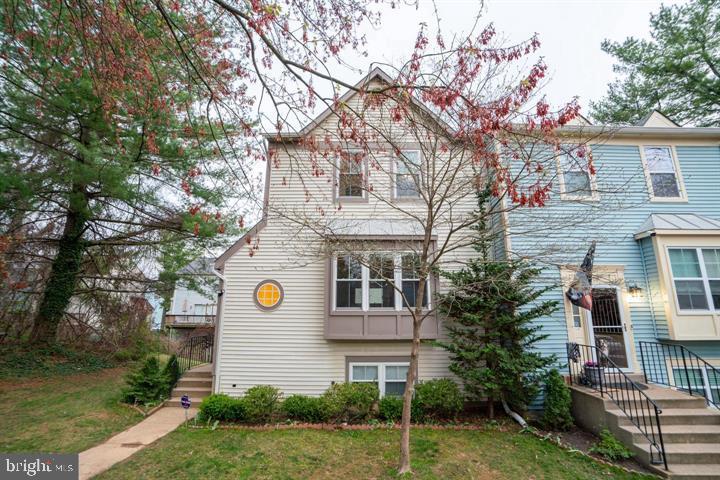 HOMELAND VILLAGE - Residential Lease