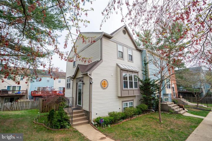 HOMELAND VILLAGE - Residential Lease