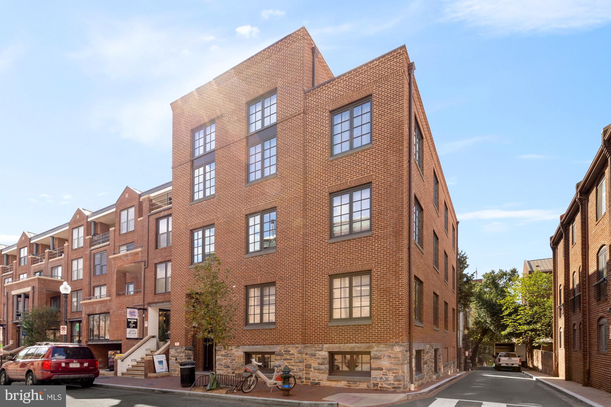 GEORGETOWN - Residential