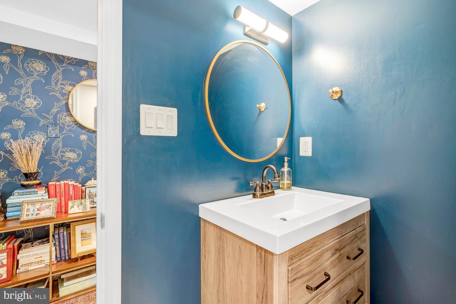 NEW ALEXANDRIA - Residential