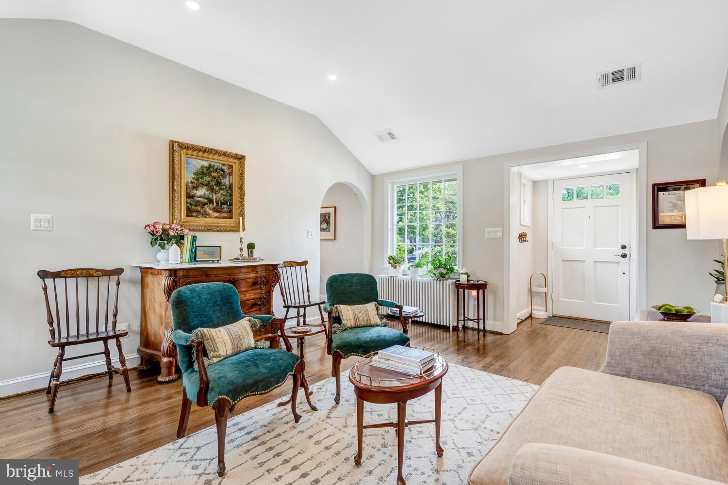 NEW ALEXANDRIA - Residential