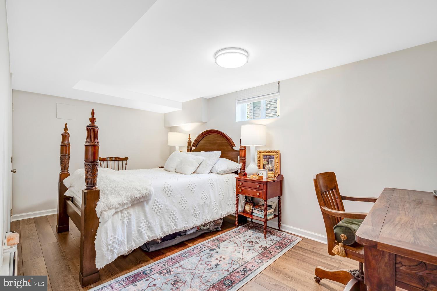 NEW ALEXANDRIA - Residential