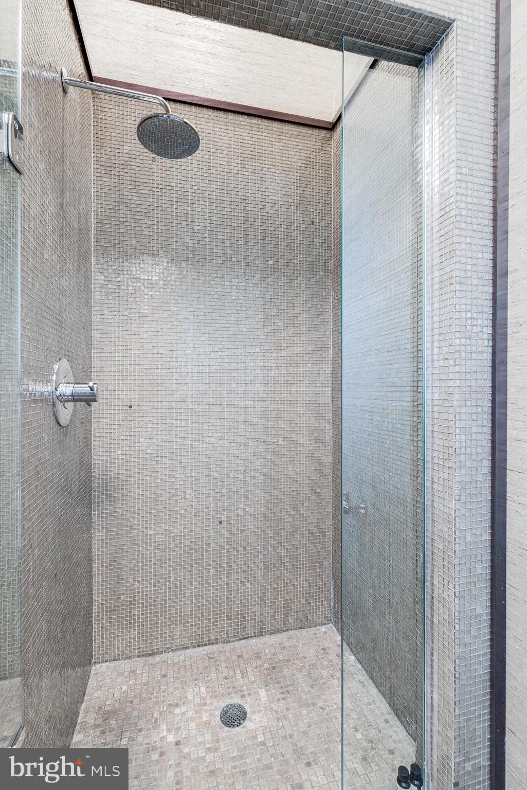 WASHINGTON SQ WEST - Residential