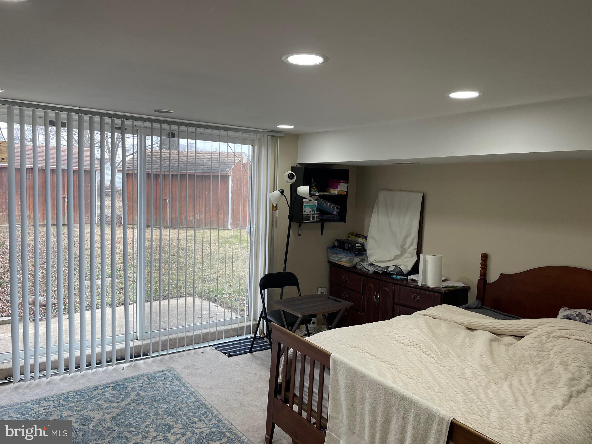 PHILADELPHIA (NORTHEAST) - Residential