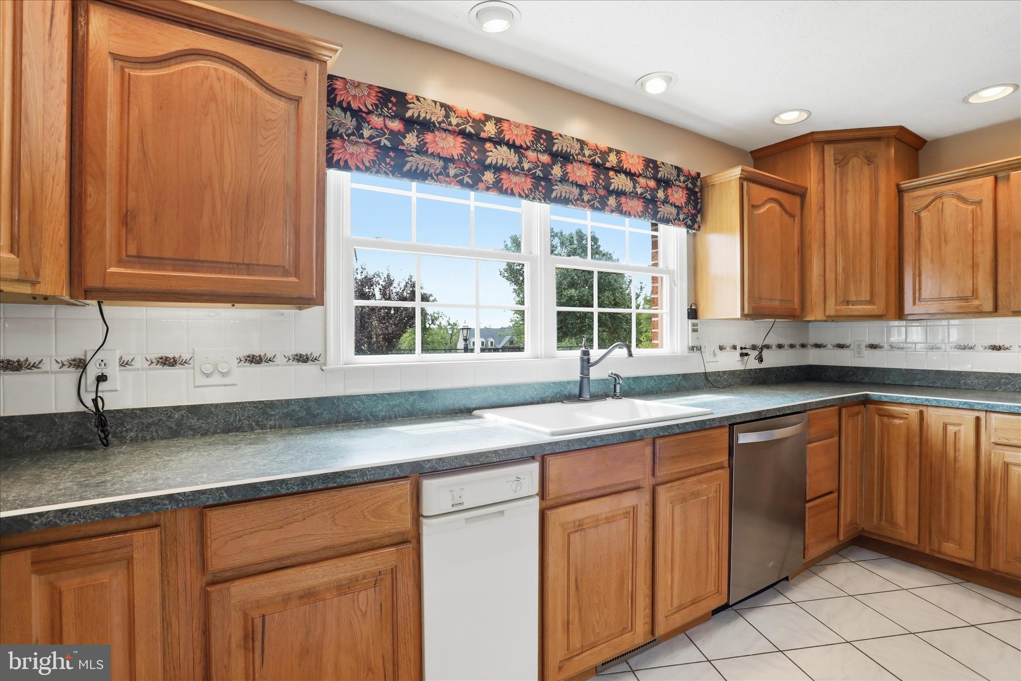 TAVISTOCK ESTATES - Residential