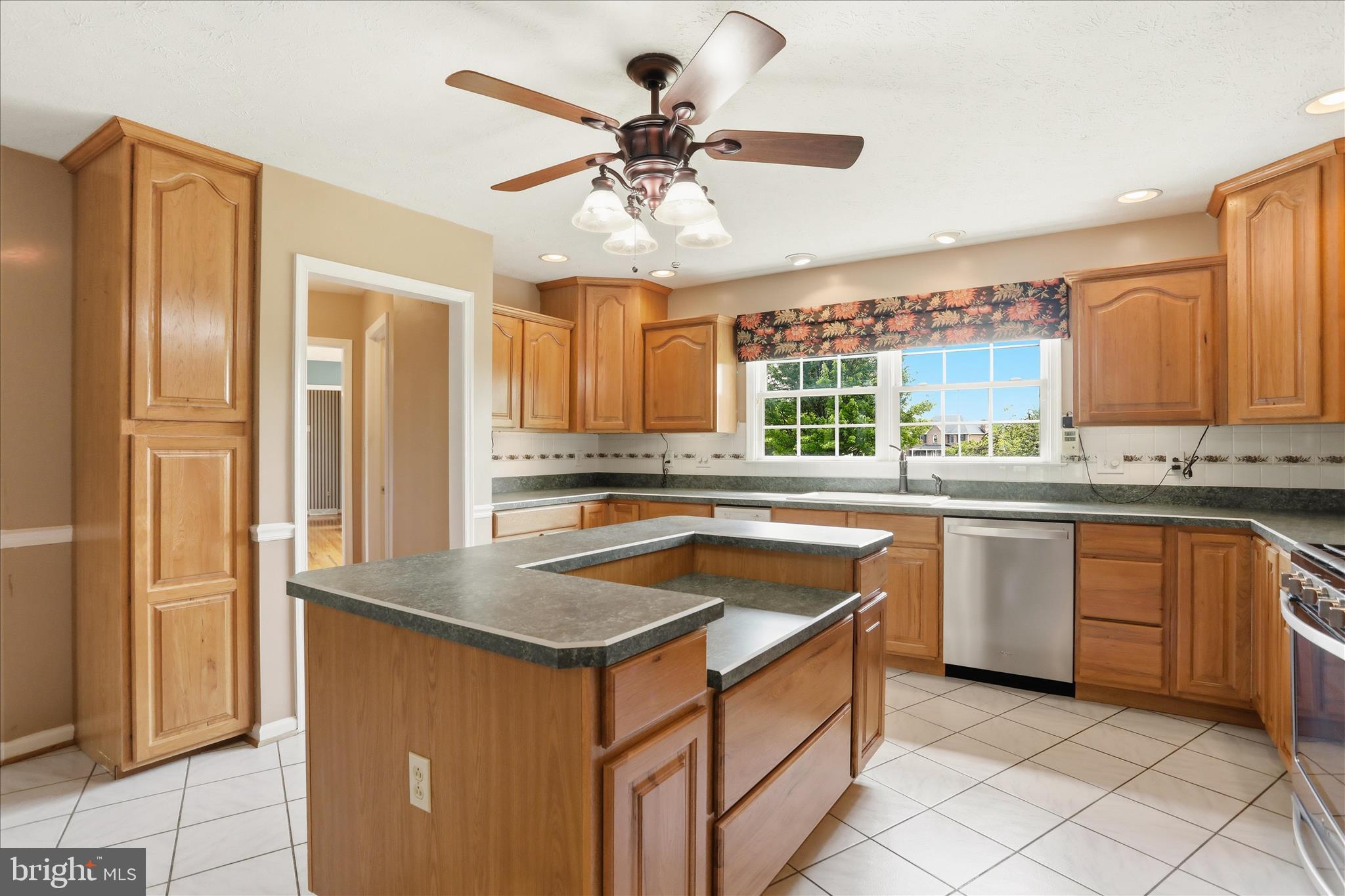 TAVISTOCK ESTATES - Residential