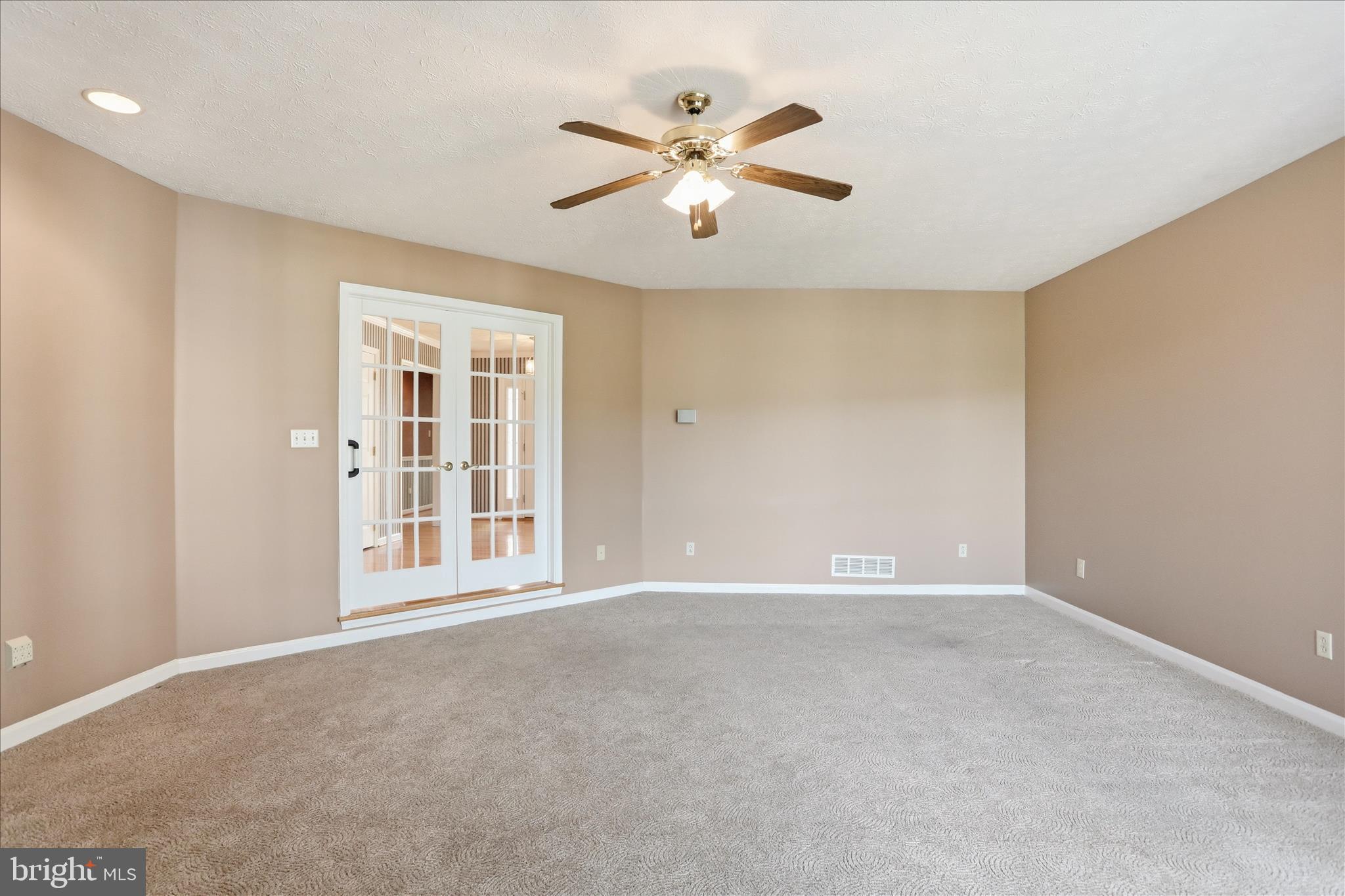 TAVISTOCK ESTATES - Residential