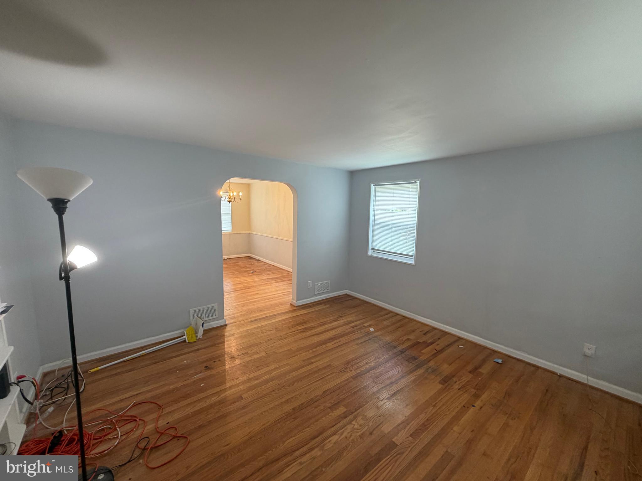 WEST HILLS - Residential