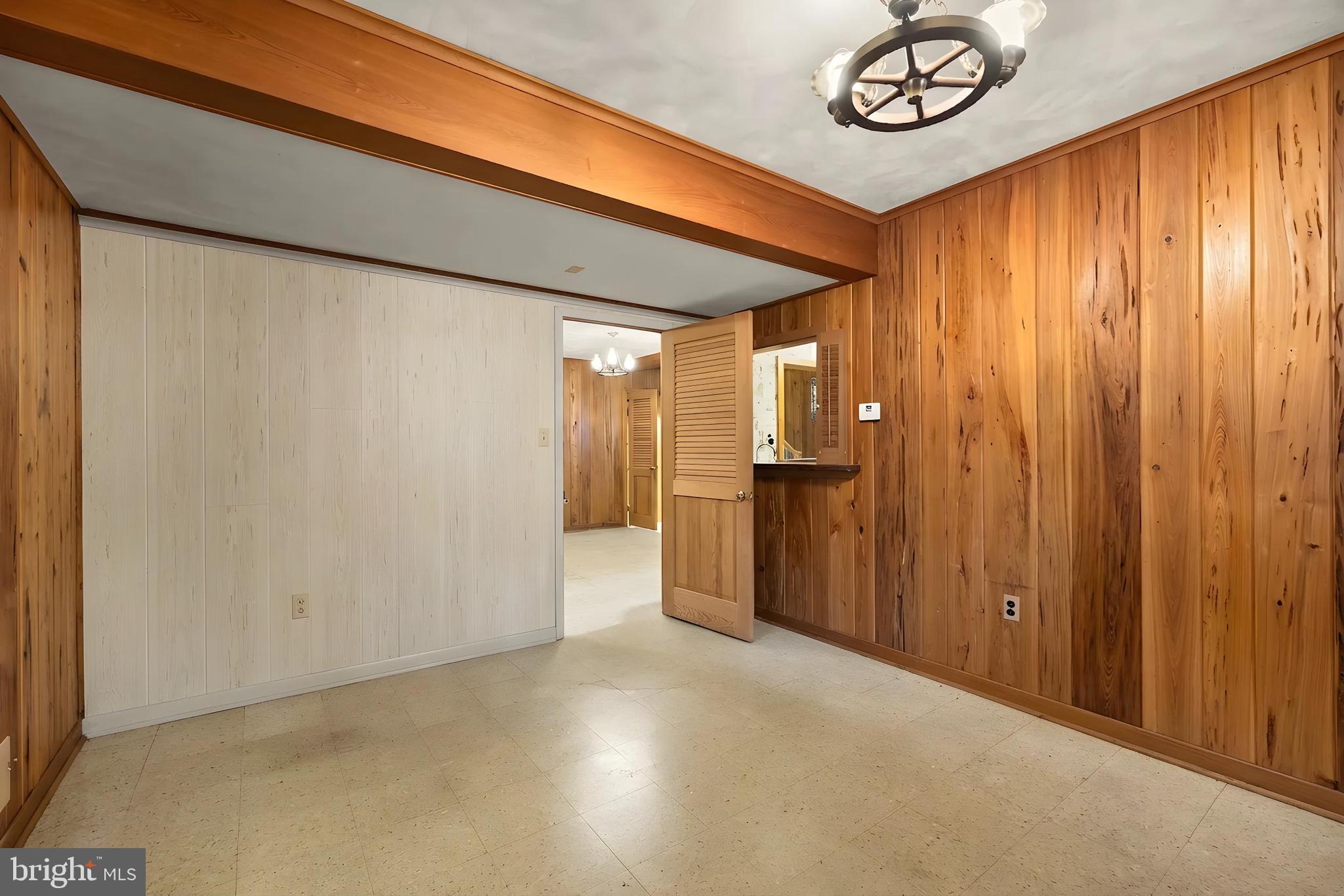 LOCUST RIDGE - Residential