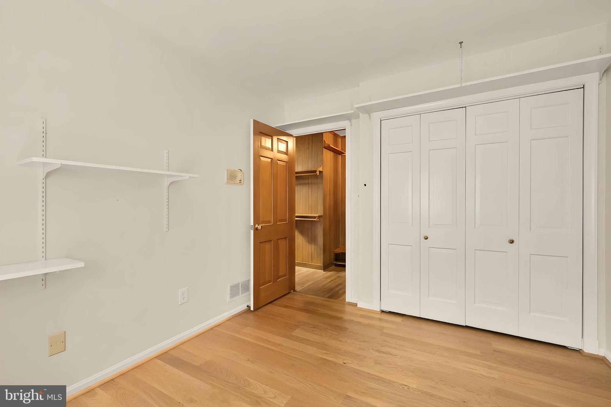 LOCUST RIDGE - Residential