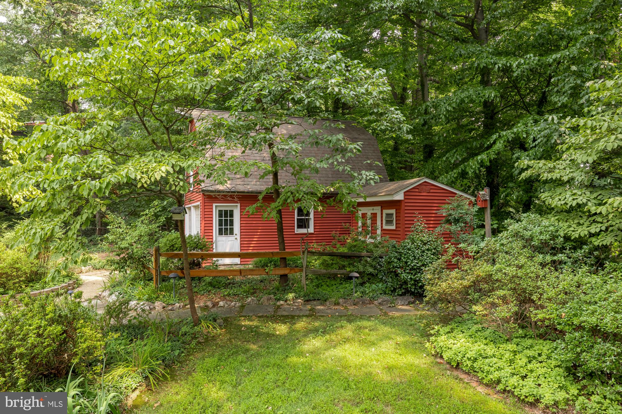 LOCUST RIDGE - Residential