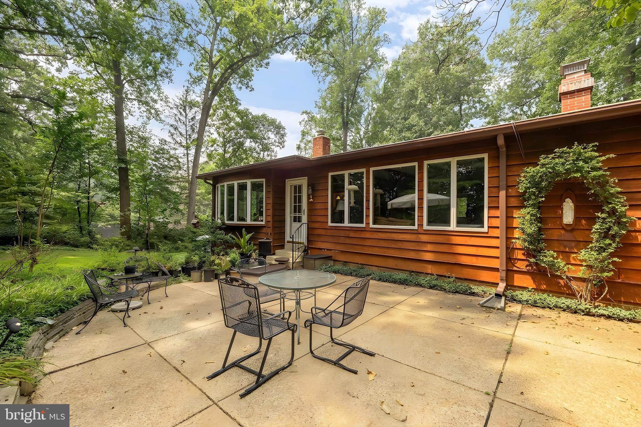 LOCUST RIDGE - Residential
