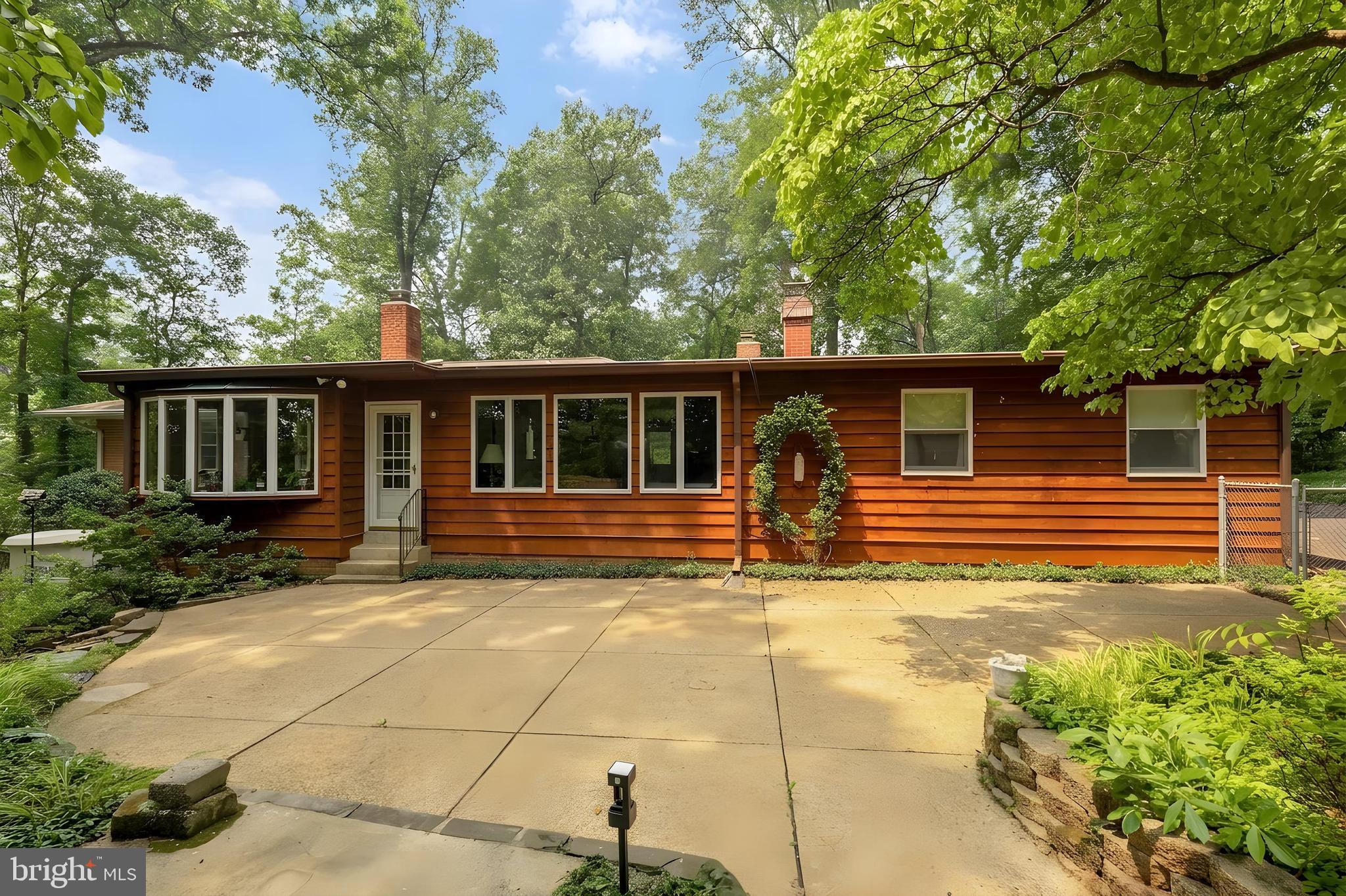 LOCUST RIDGE - Residential