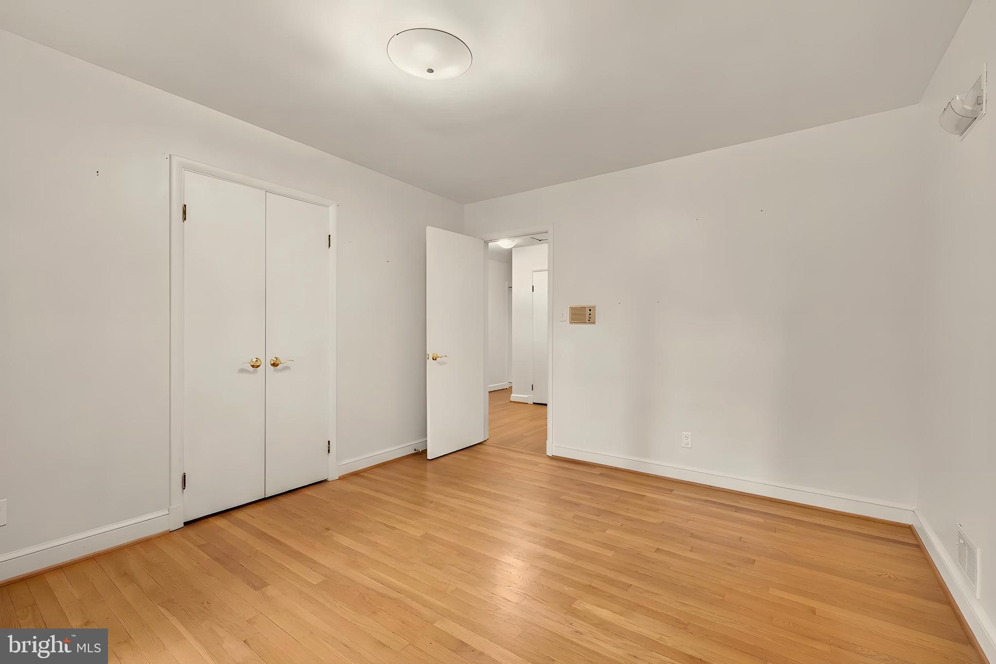 LOCUST RIDGE - Residential