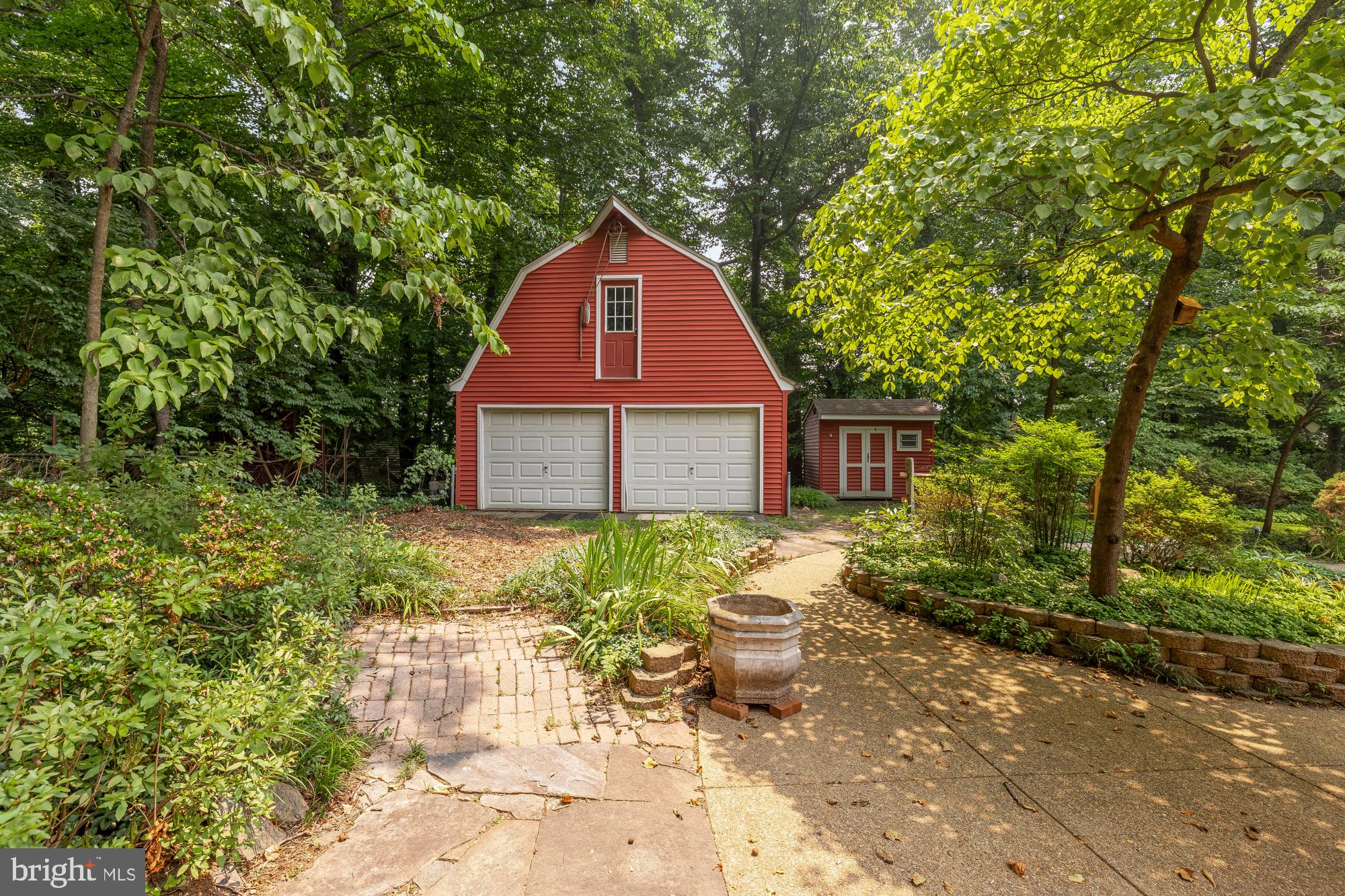LOCUST RIDGE - Residential