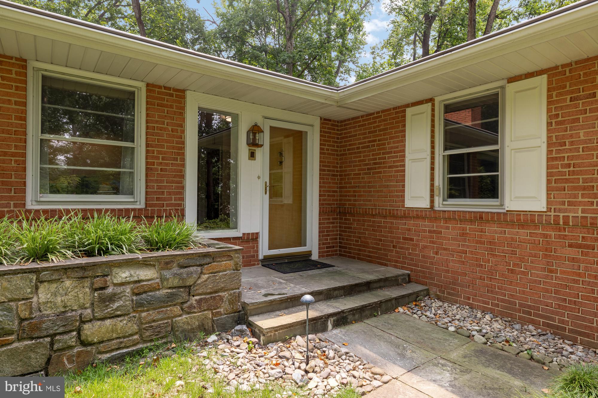 LOCUST RIDGE - Residential