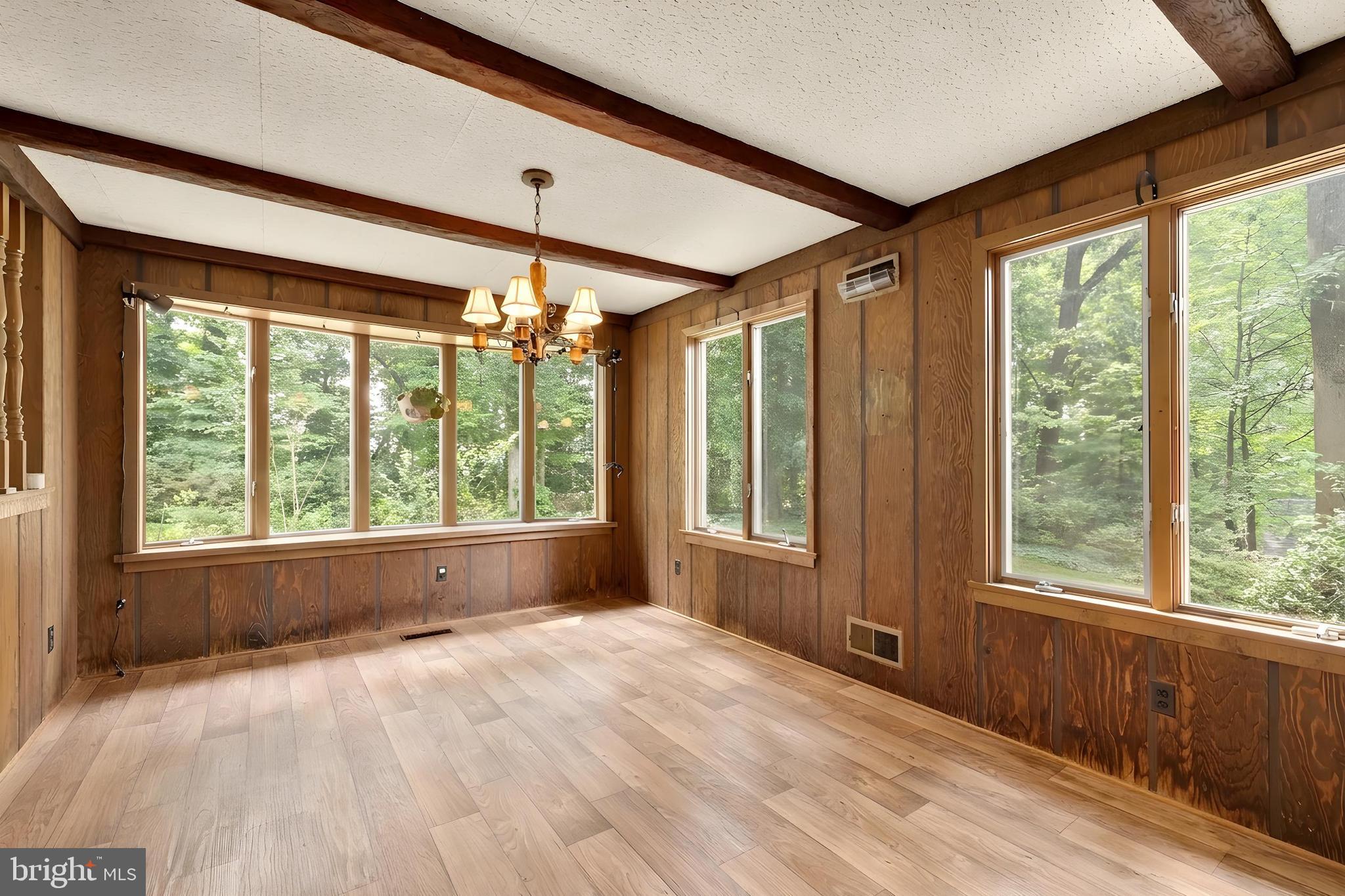 LOCUST RIDGE - Residential