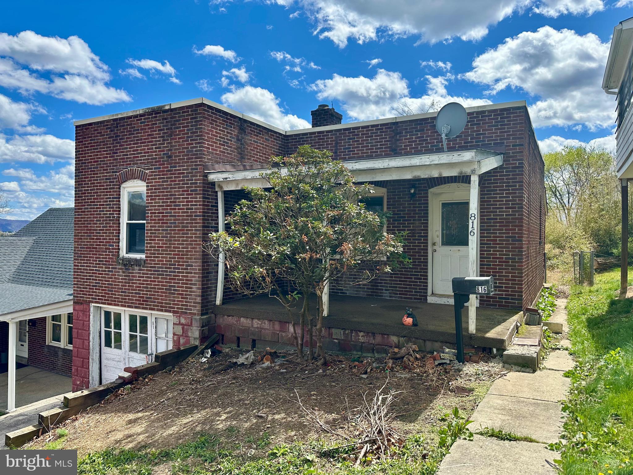 NORTH END - Residential