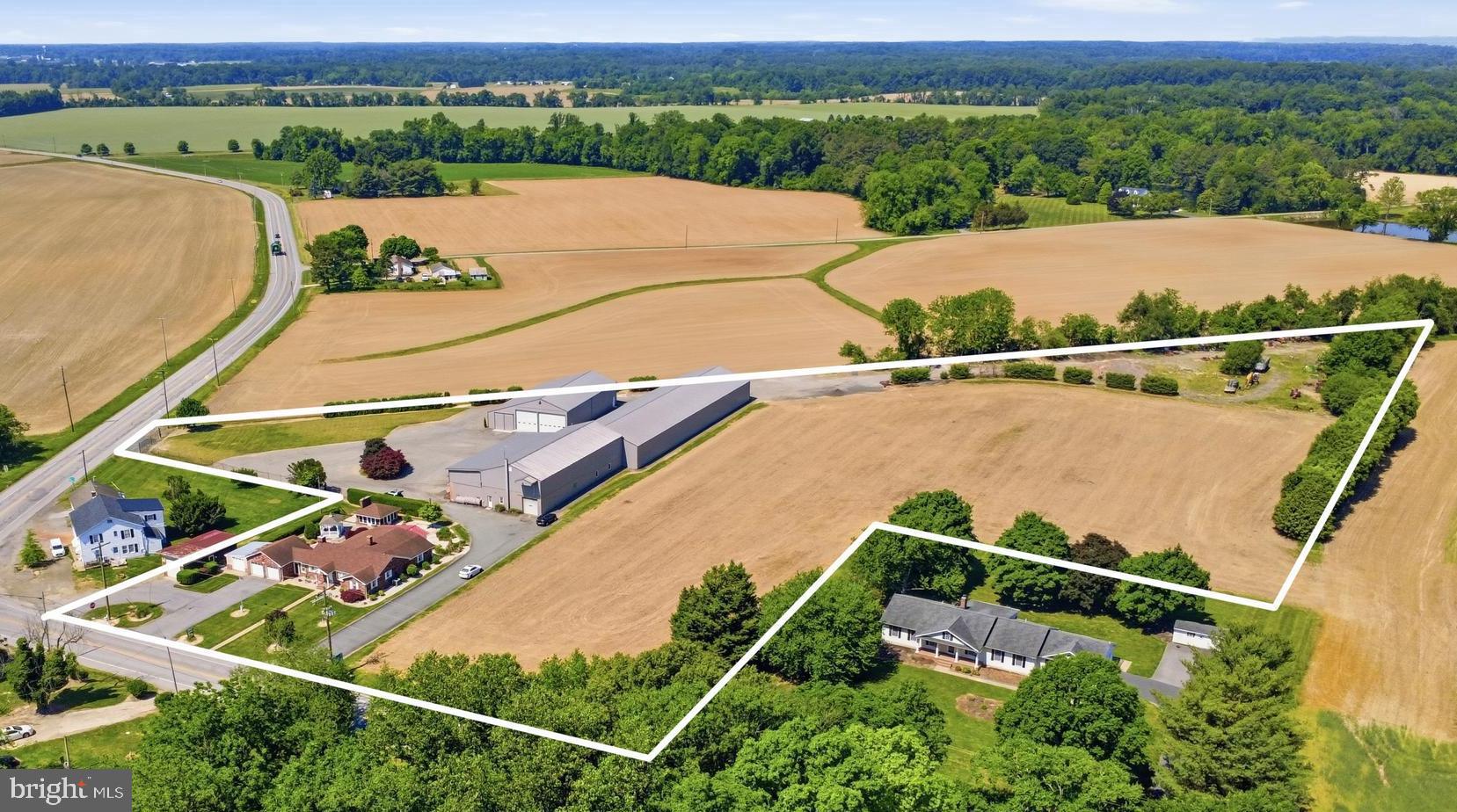 WORTON - Commercial Sale