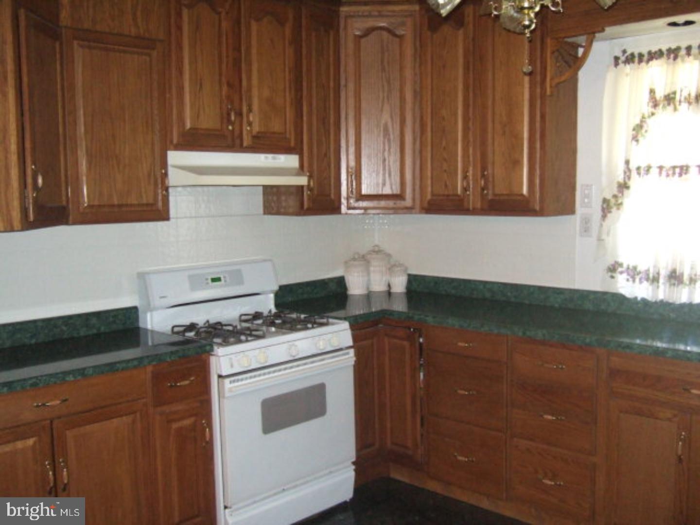 MOUNT HOPE - Residential