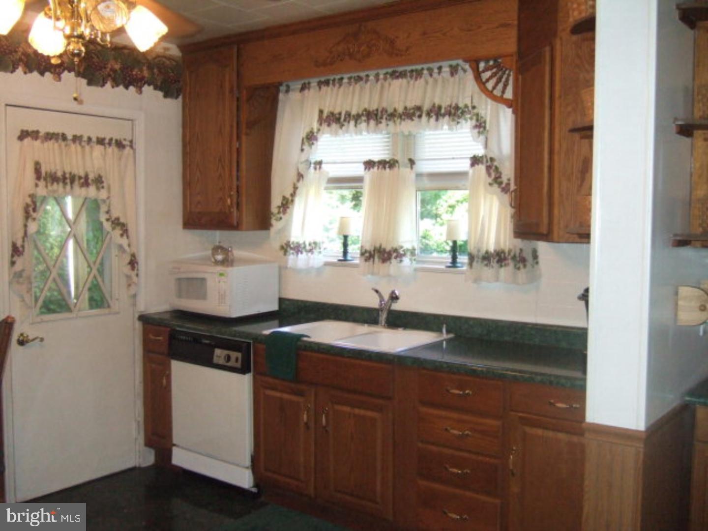MOUNT HOPE - Residential