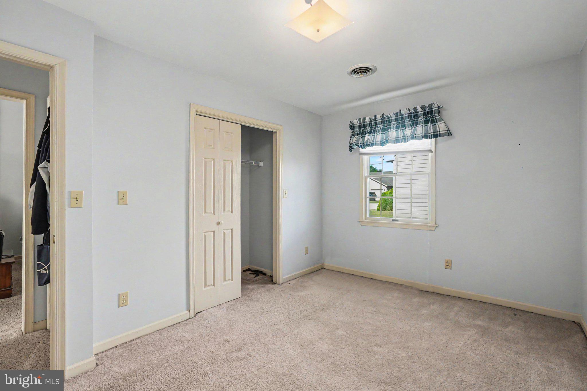 MILL CREEK ACRES - Residential