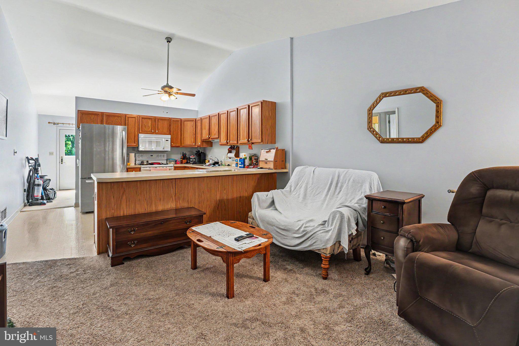 MILL CREEK ACRES - Residential