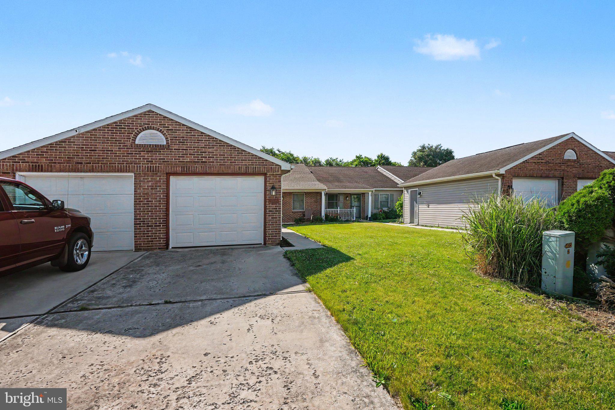 MILL CREEK ACRES - Residential