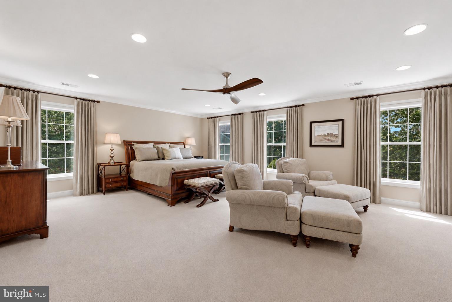 SHEFFIELD MANOR - Residential
