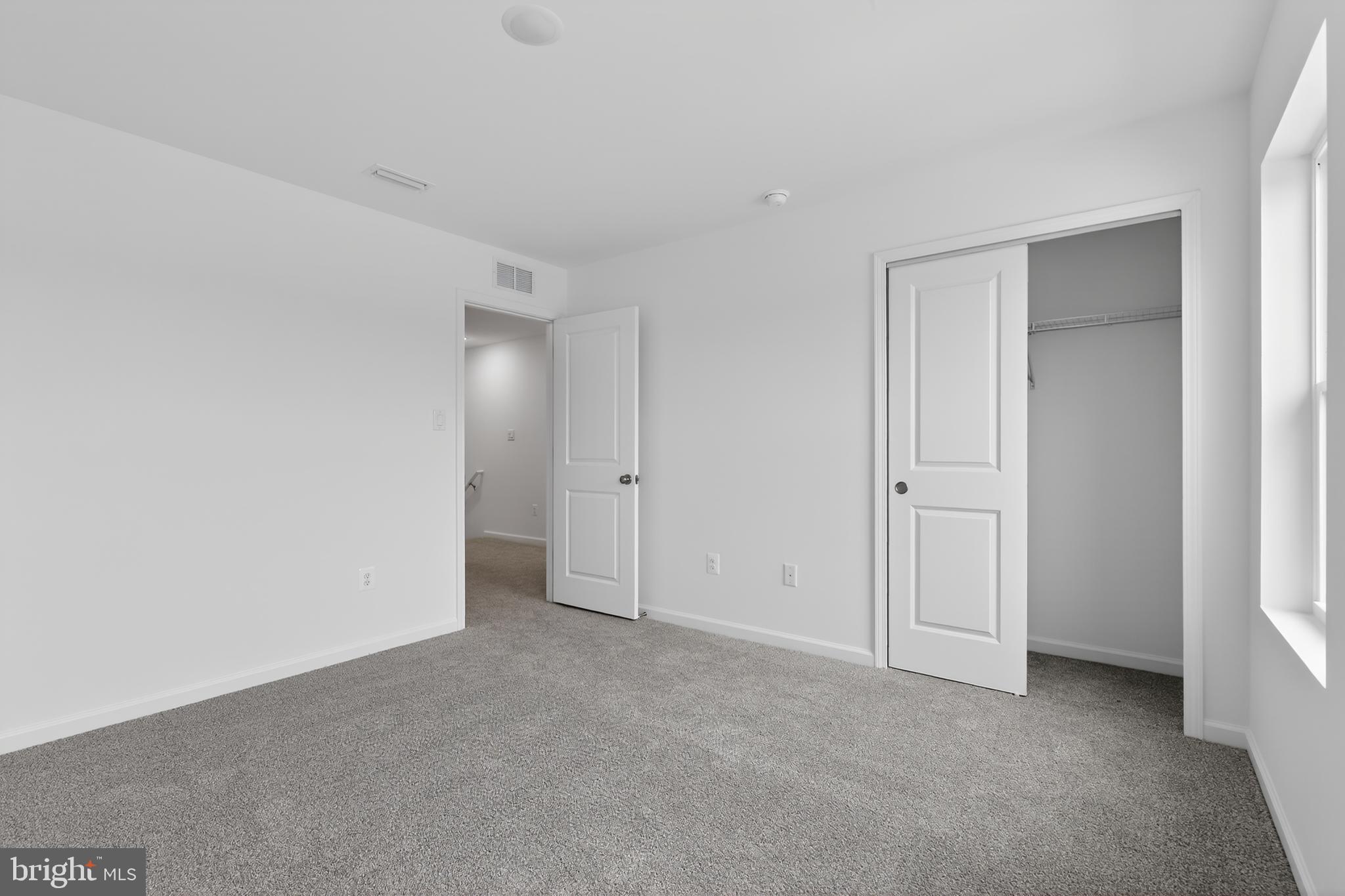ADMIRAL'S LANDING - Residential