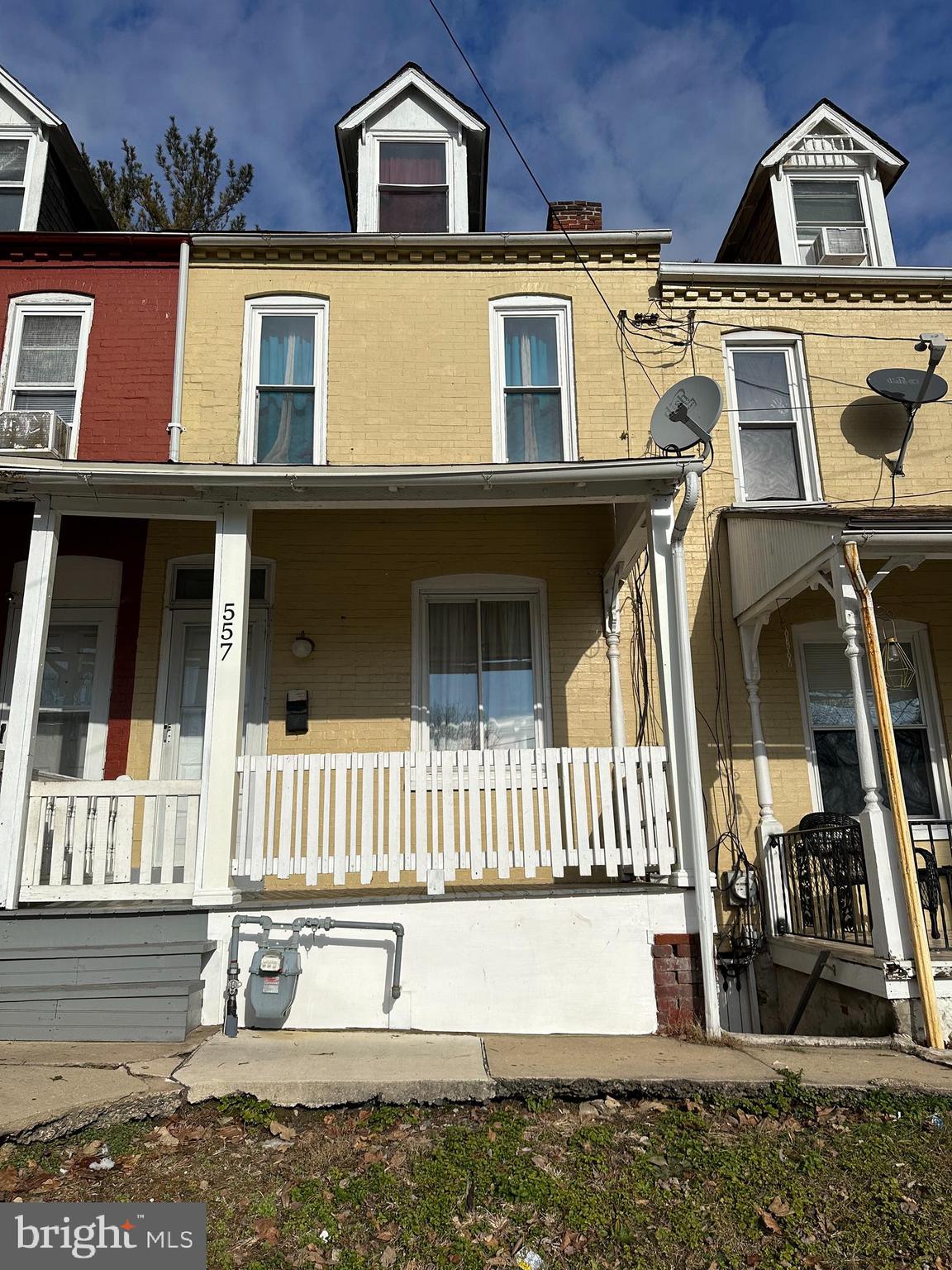 Great investment opportunity in Lancaster City.  Tenant occupied.  Current rent $1,051 a month. (8 Month Lease with Tenant option to renew additional 2 years at 5% increase each year.)  Home offers hardwood floors, replacement windows and spacious kitchen.  Ready for investor to add to rental portfolio and start receiving instant rental income.  Home is currently professionally managed.  24 Hour notice required for all showings.  Owner will review offers Wednesday 1/24/24.  All offers must be submitted by Wednesday 1/24/24 at 1pm Eastern Standard Time.