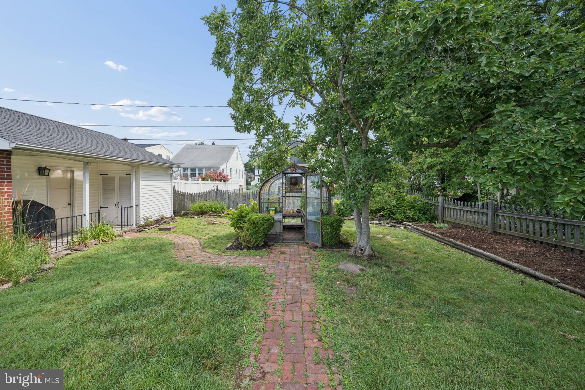 HARFORD PARK - Residential