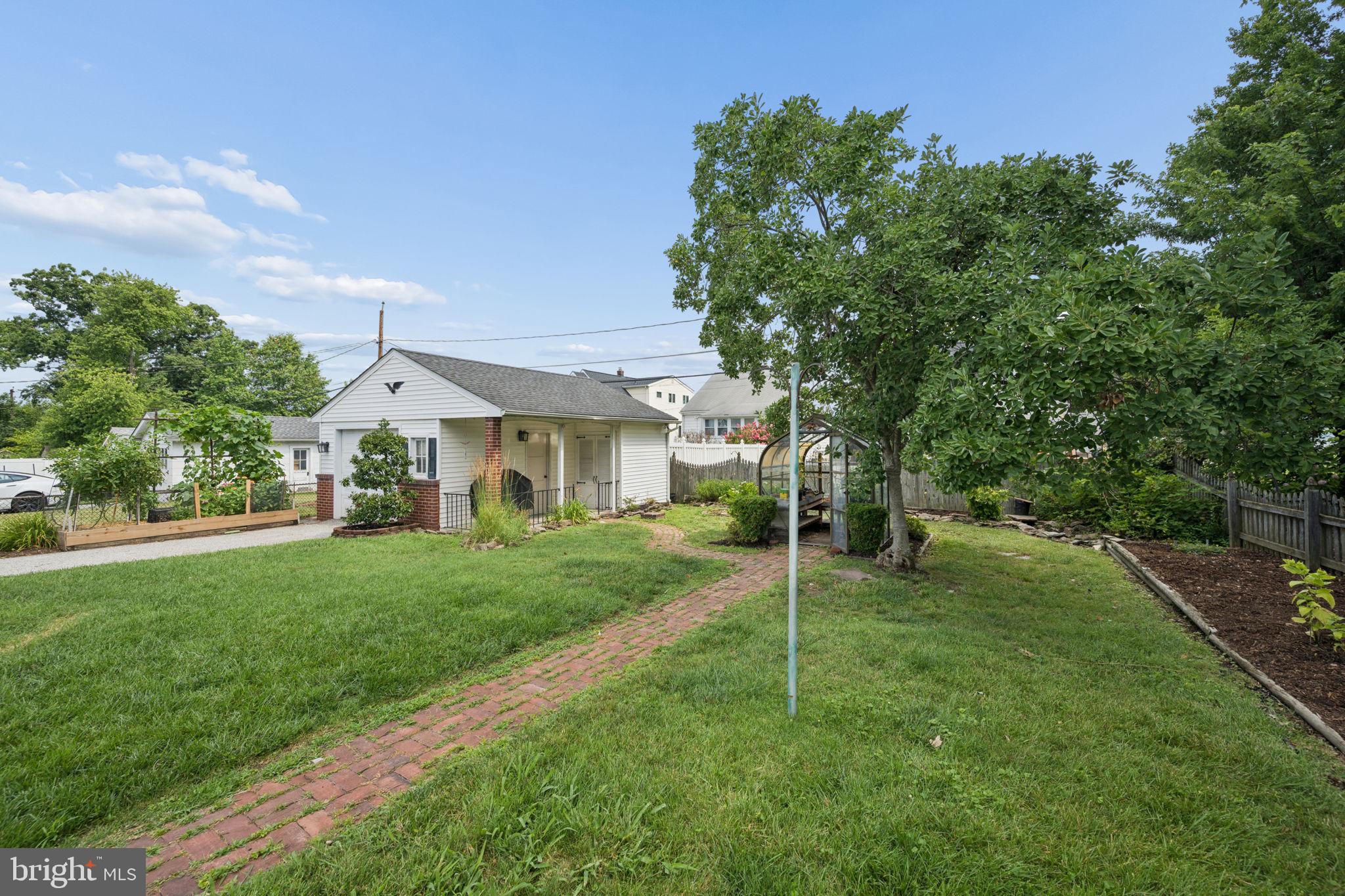 HARFORD PARK - Residential