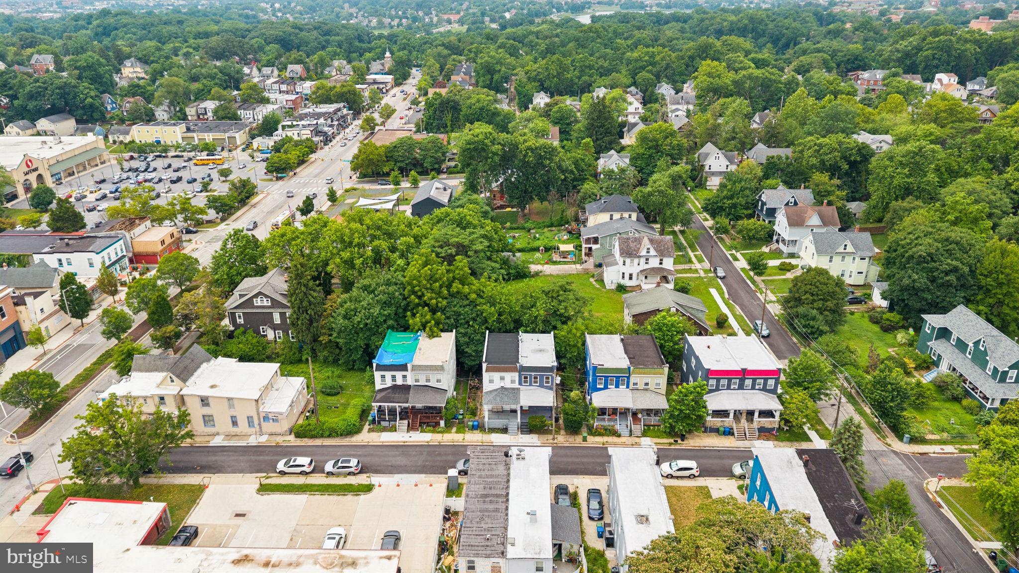 LAURAVILLE HISTORIC DISTRICT - Residential