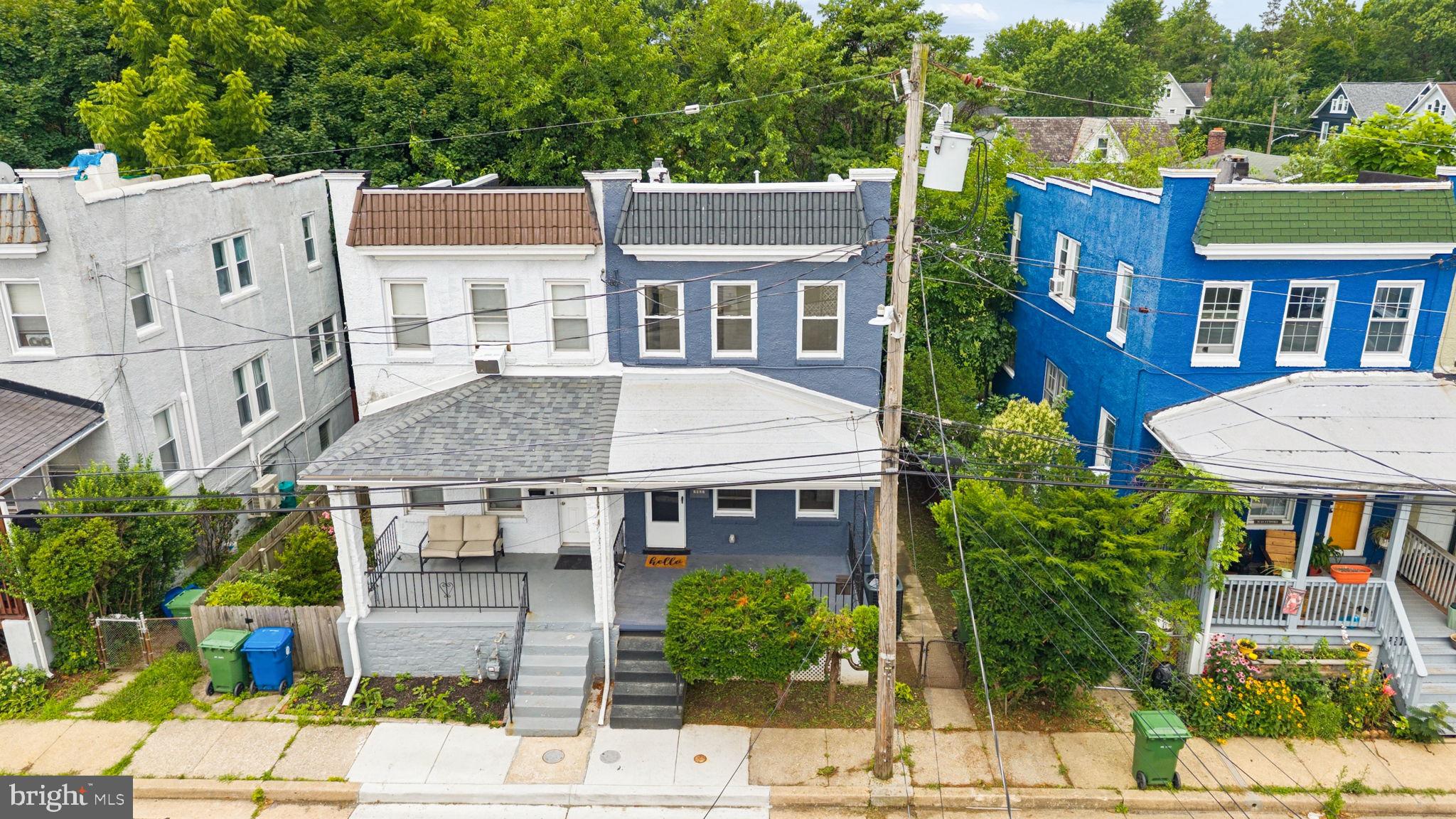 LAURAVILLE HISTORIC DISTRICT - Residential