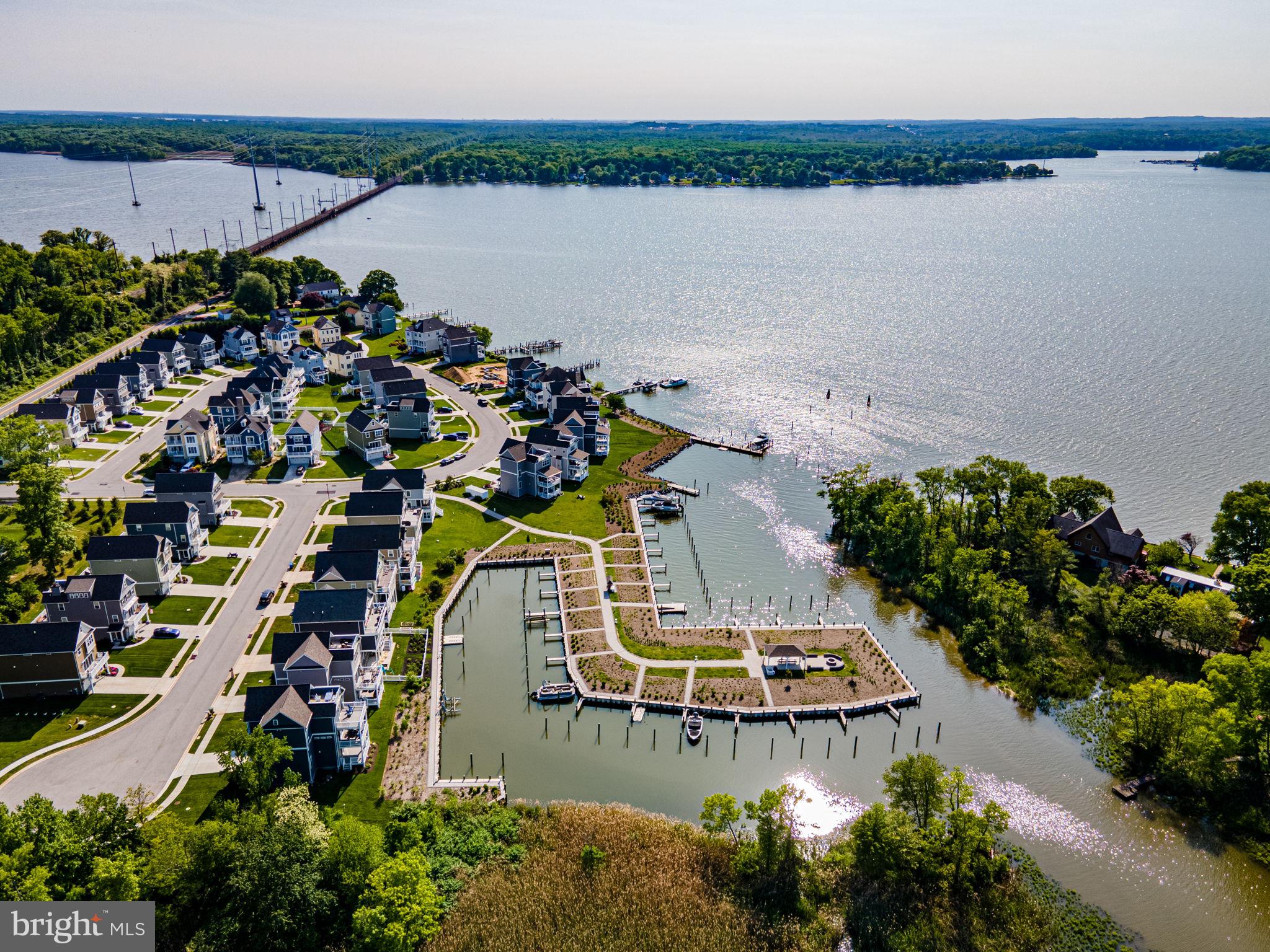 GABLERS SHORE - Residential