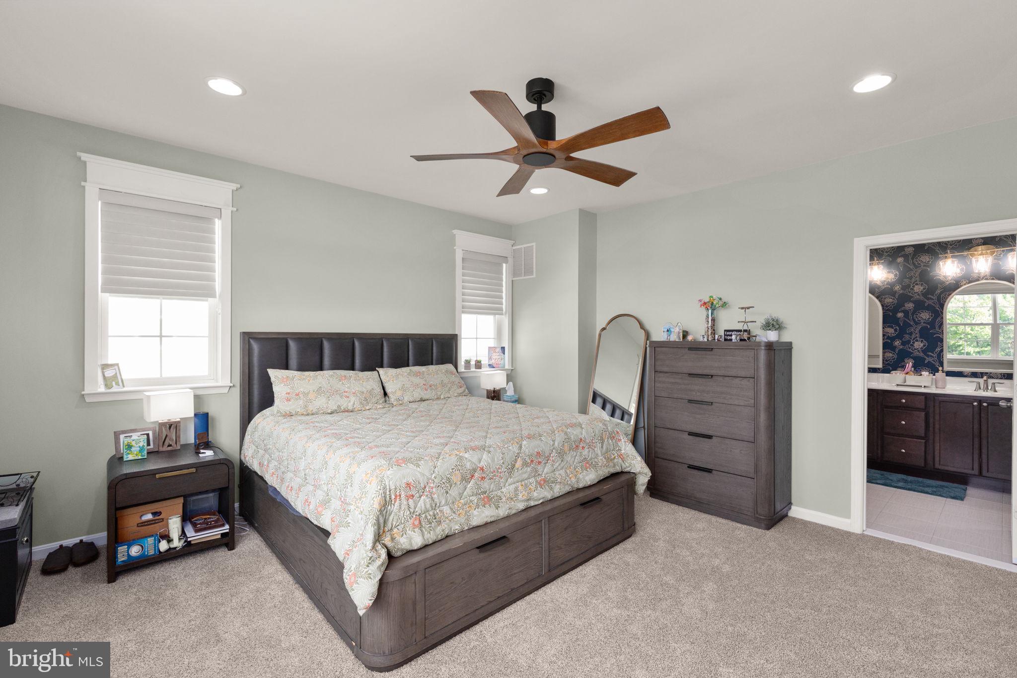 GABLERS SHORE - Residential
