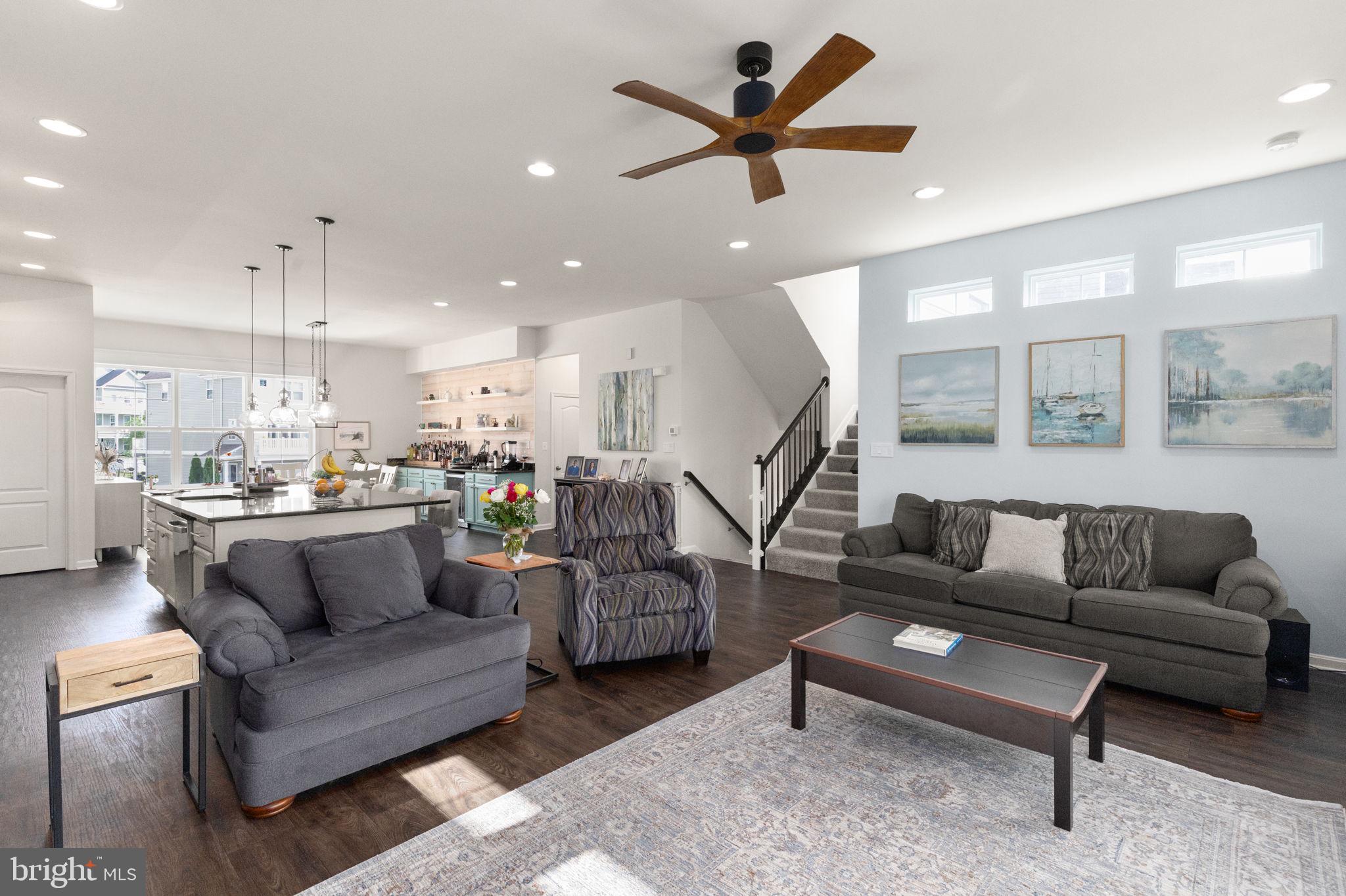 GABLERS SHORE - Residential