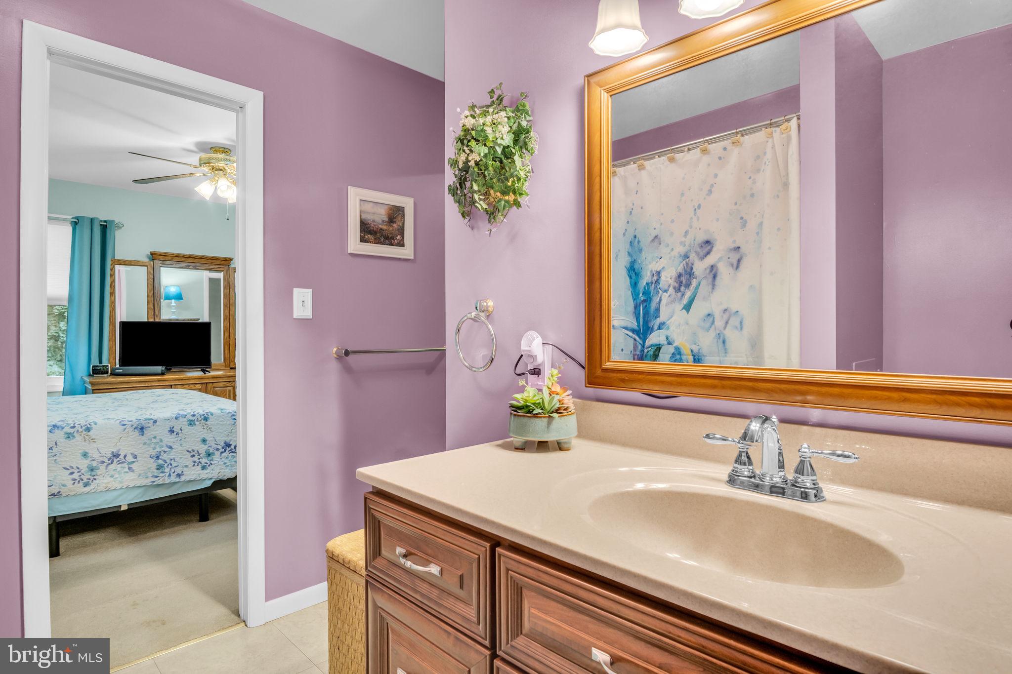 LINDEN AVENUE CONDOMINUMS - Residential