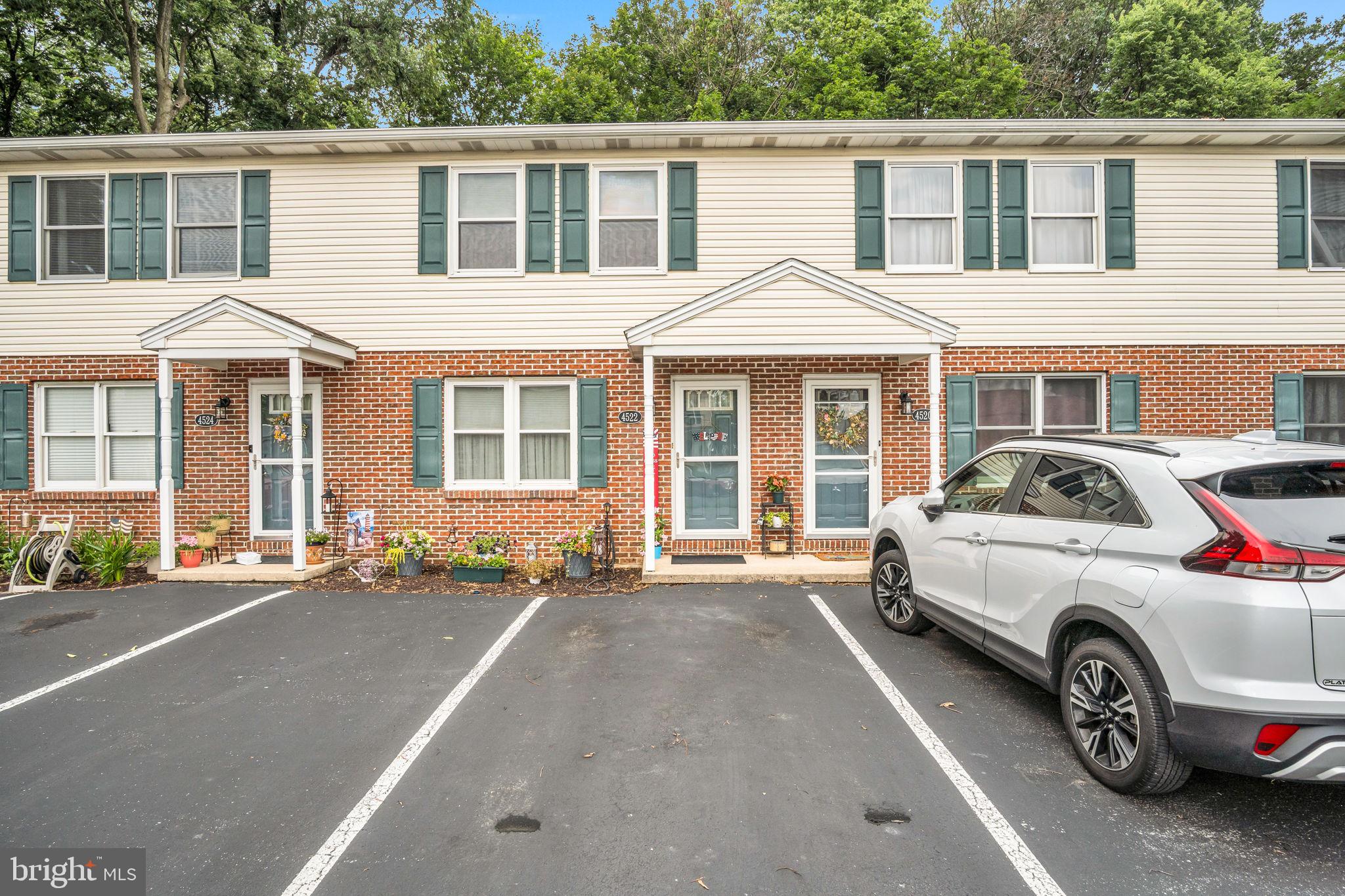 LINDEN AVENUE CONDOMINUMS - Residential
