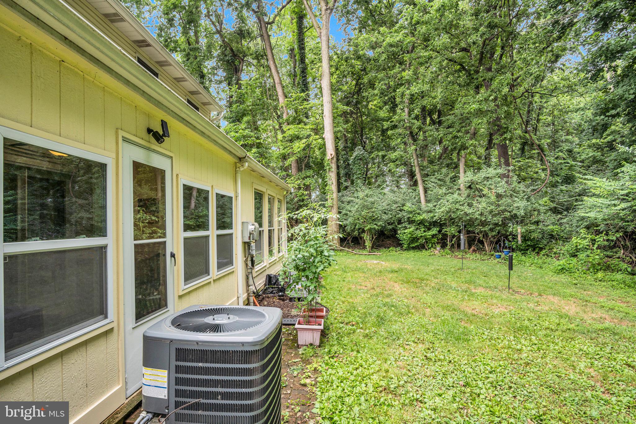 LINDEN AVENUE CONDOMINUMS - Residential