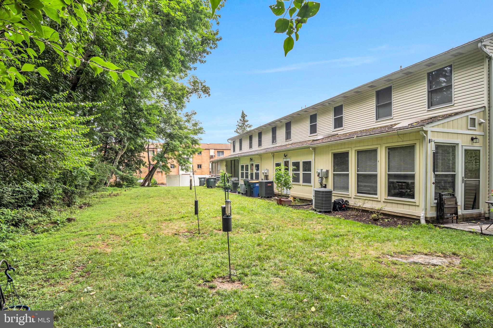 LINDEN AVENUE CONDOMINUMS - Residential