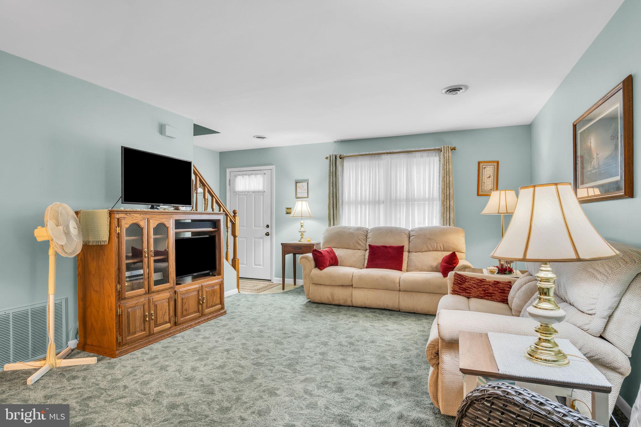 LINDEN AVENUE CONDOMINUMS - Residential